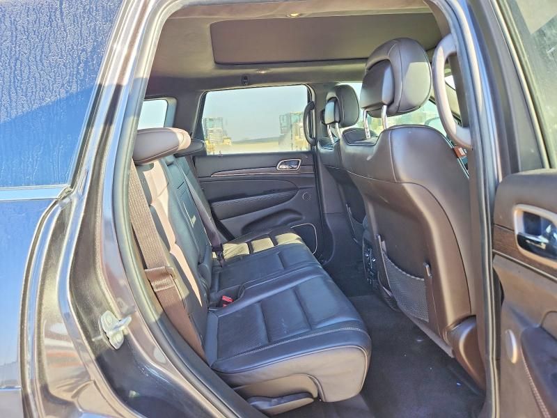 2016 Jeep Grand Cherokee Summit