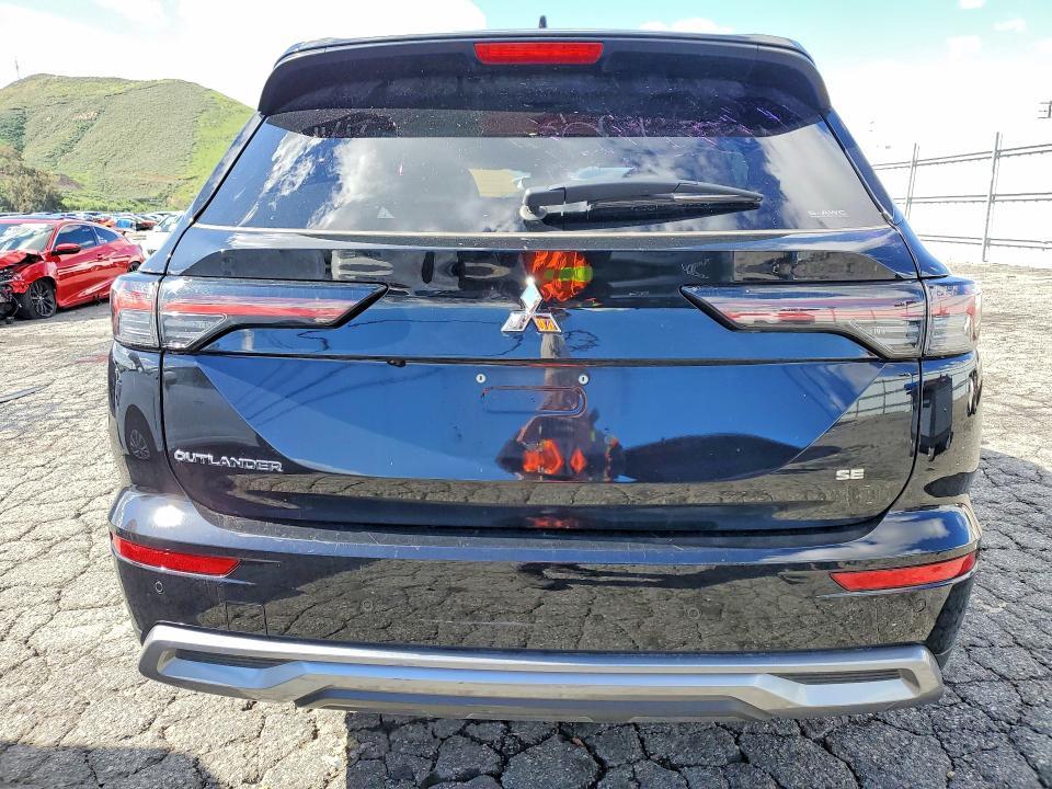 2025 Mitsubishi Outlander se