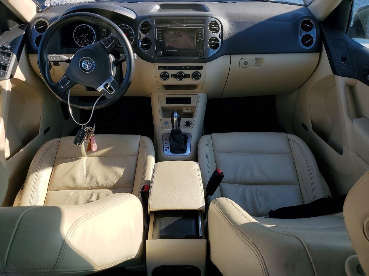 2016 Volkswagen Tiguan s