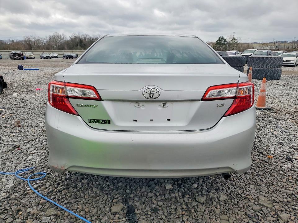 2013 Toyota Camry le