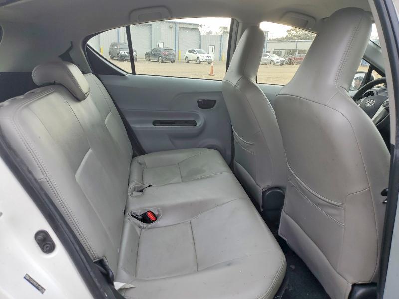 2014 Toyota Prius c