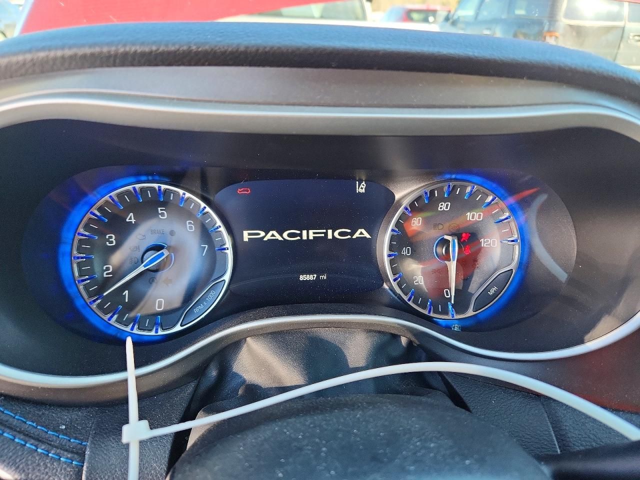 2021 Chrysler Pacifica Touring l