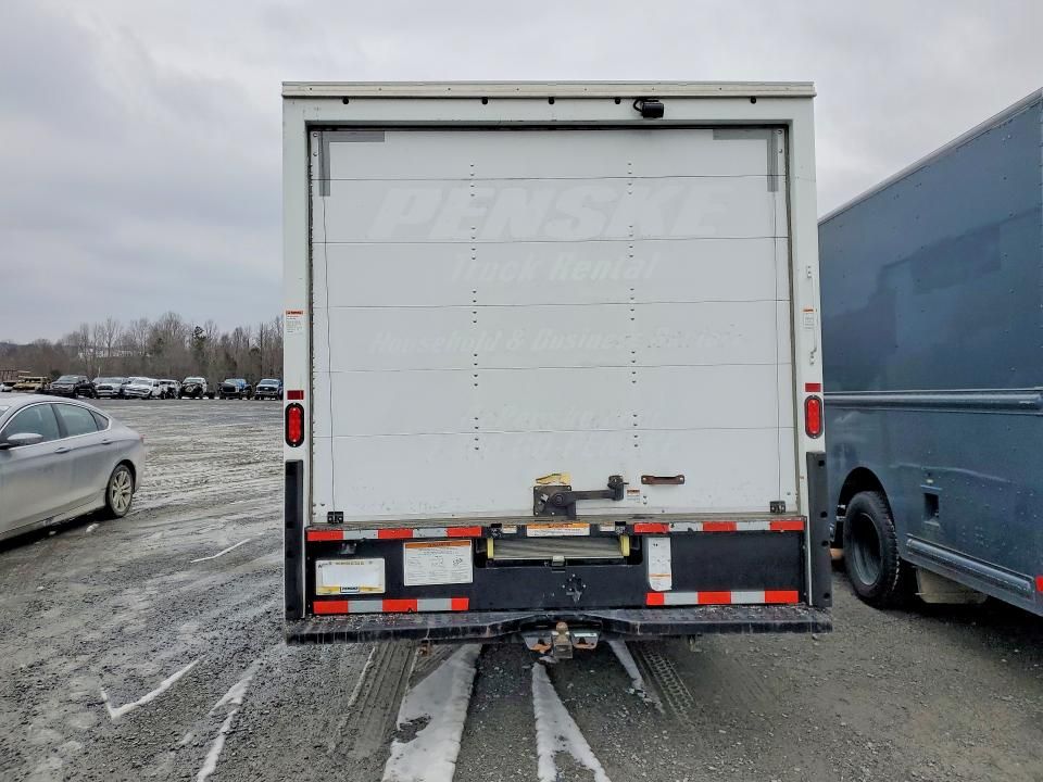 2022 Ford Econoline-box Truck