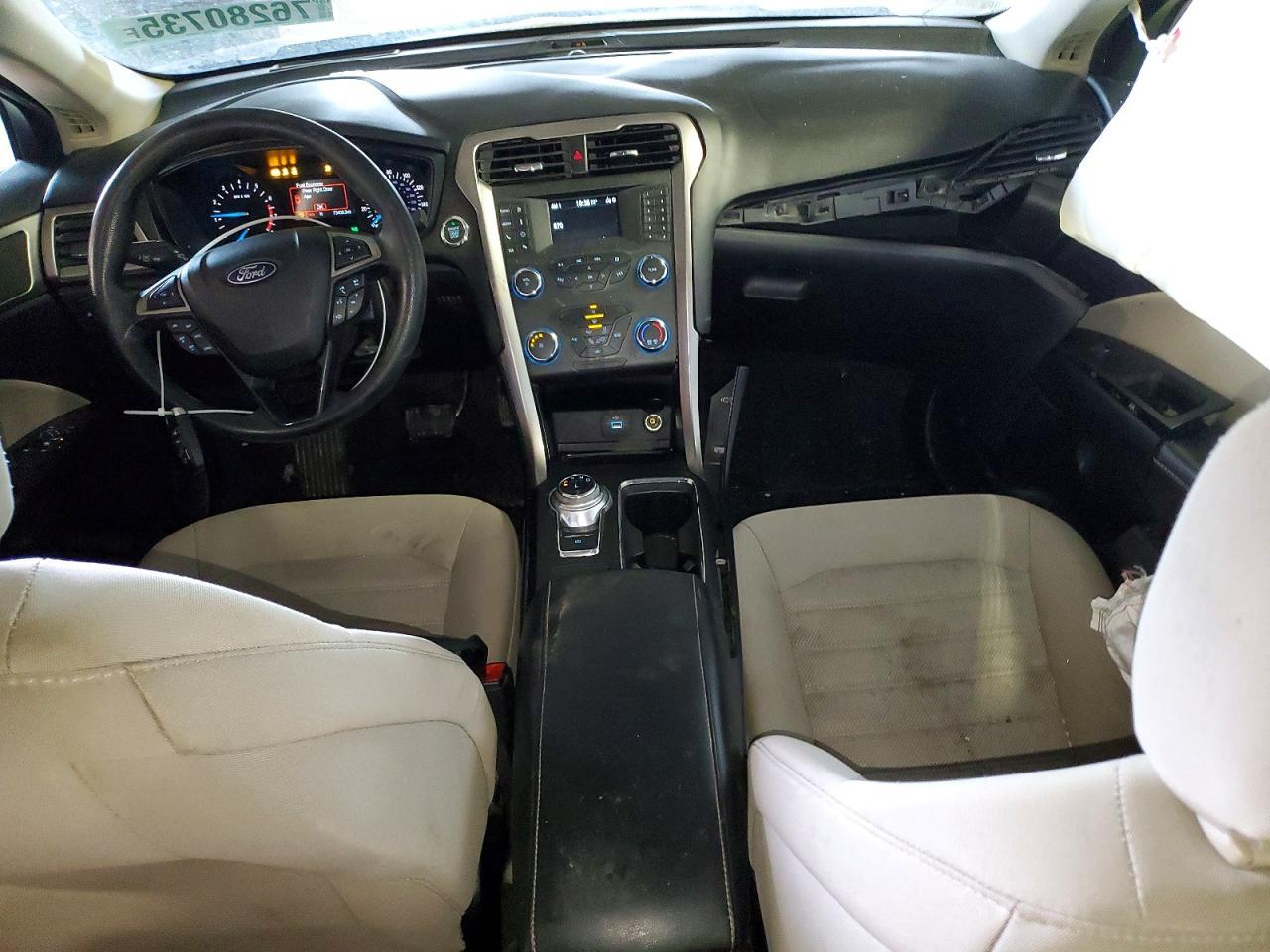 2020 Ford Fusion s