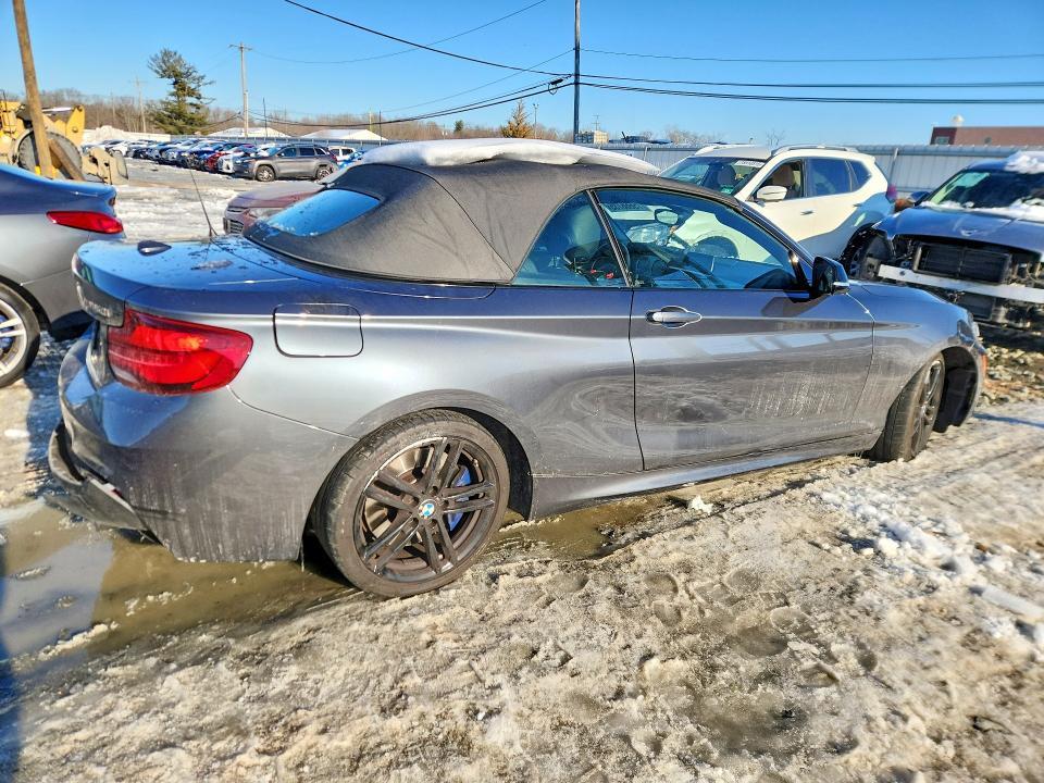 2021 BMW M240i
