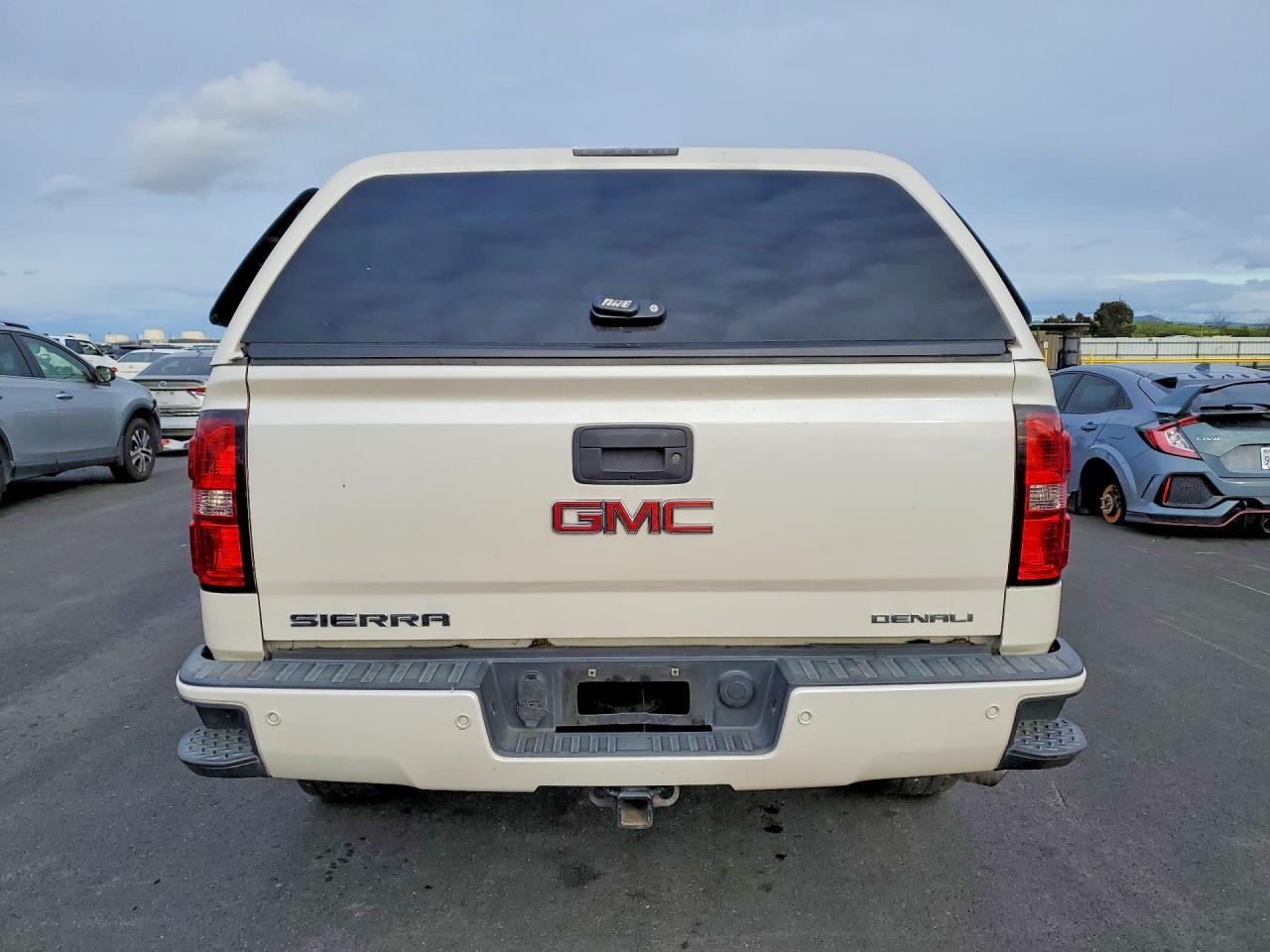 2015 GMC Sierra K1500 Denali