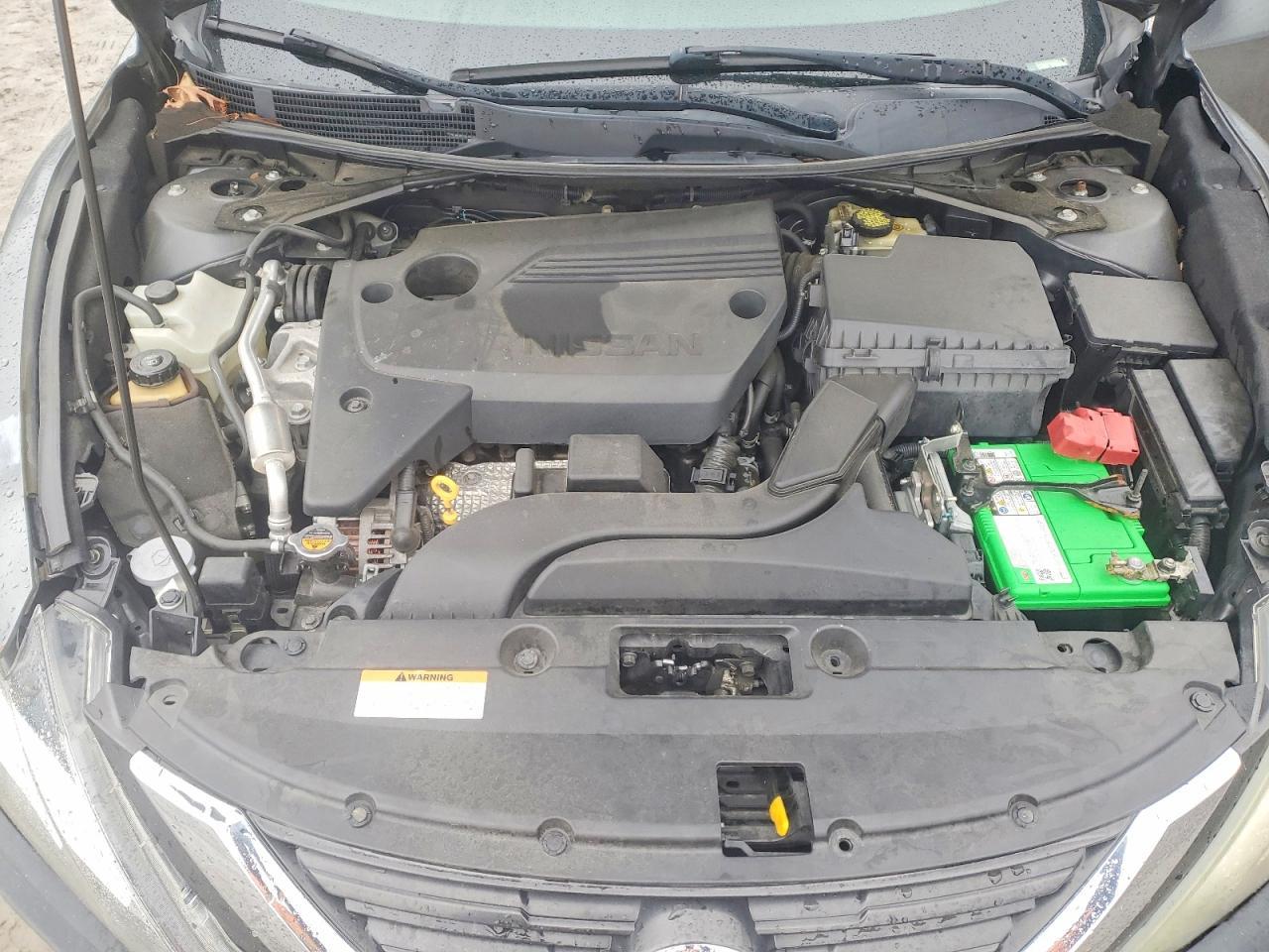 2016 Niss Altima 2.5