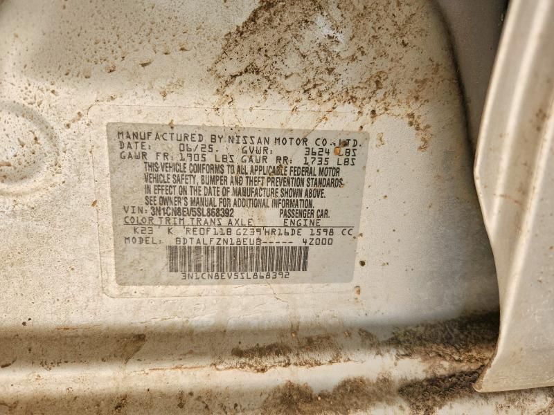 2025 Nissan Versa sv