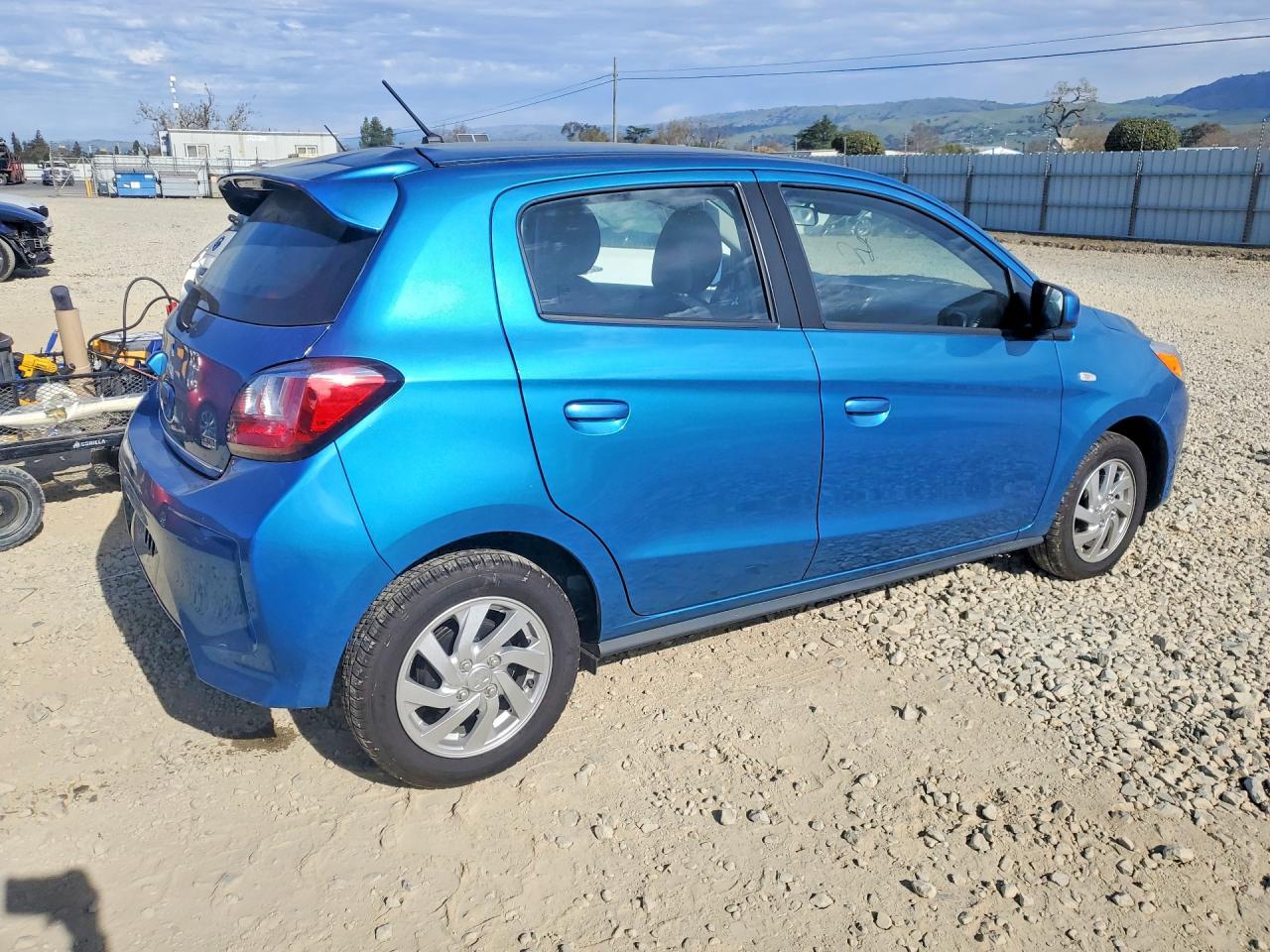 2024 Mitsubishi Mirage es