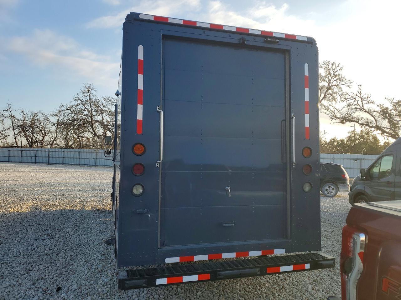 2020 Ford F59 Delivery Truck