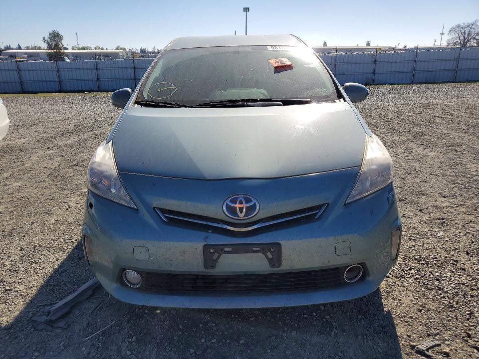 2013 Toyota Prius v