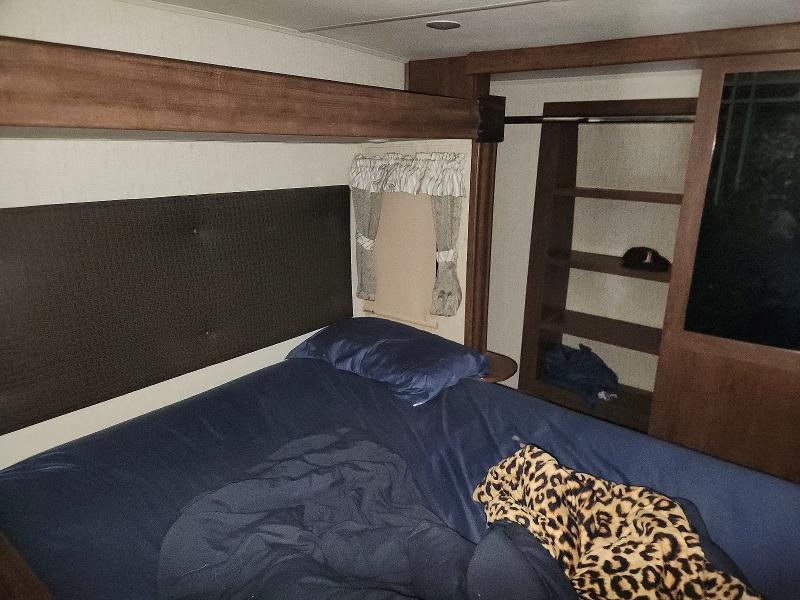 2019 Wildwood 2019 Forest River Sierra Towables Camper