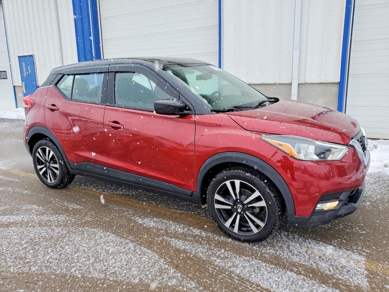 2019 Nissan Kicks s