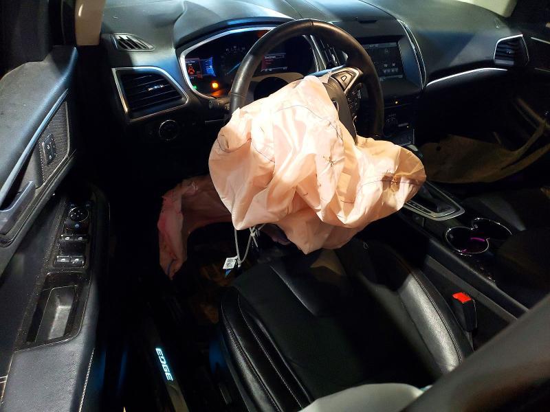 2015 Ford Edge Sport