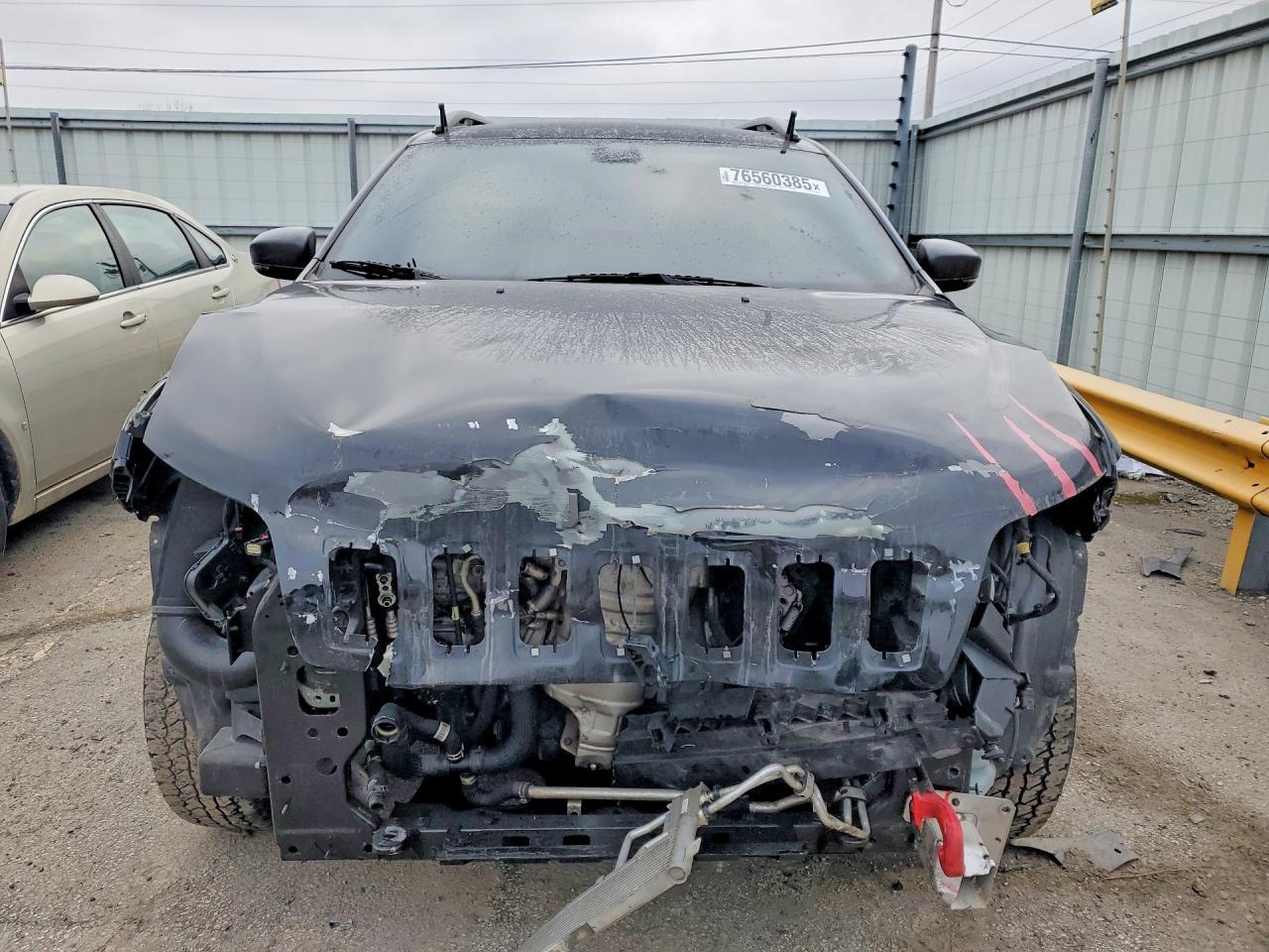 2020 Jeep Cherokee Trailhawk