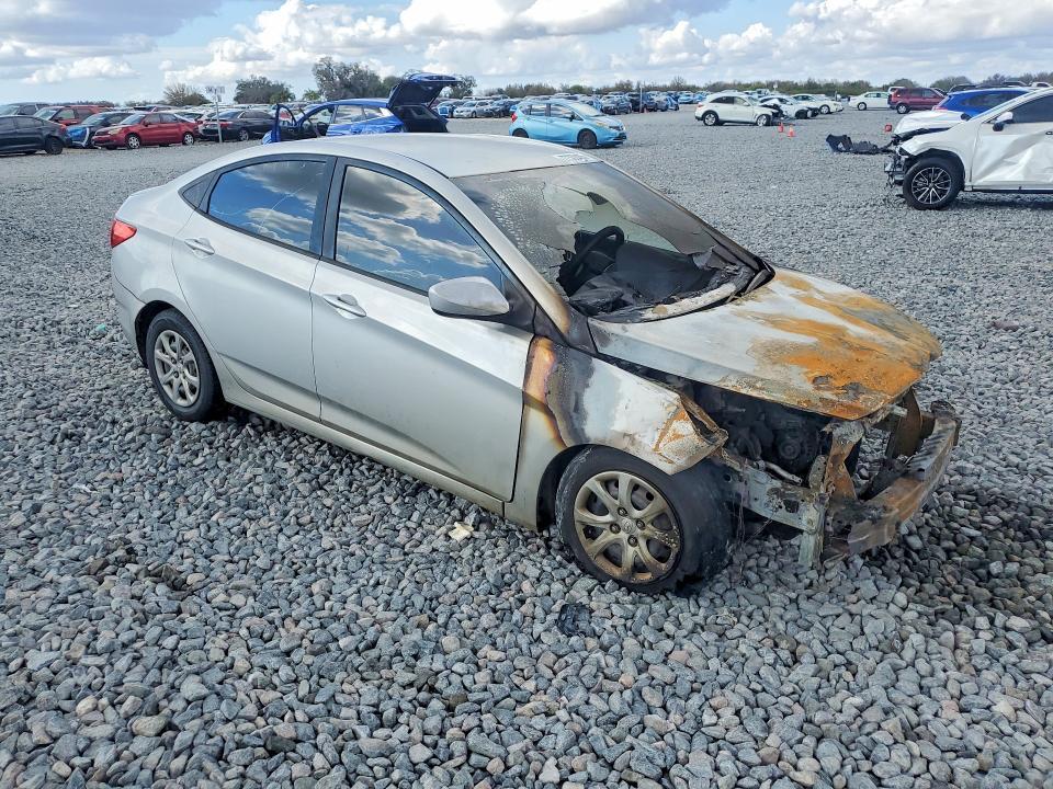 2013 Hyundai Accent gls