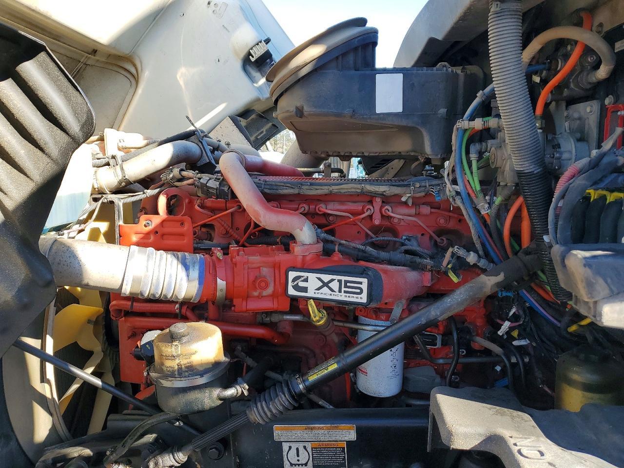 2018 Peterbilt 579 Semi Truck