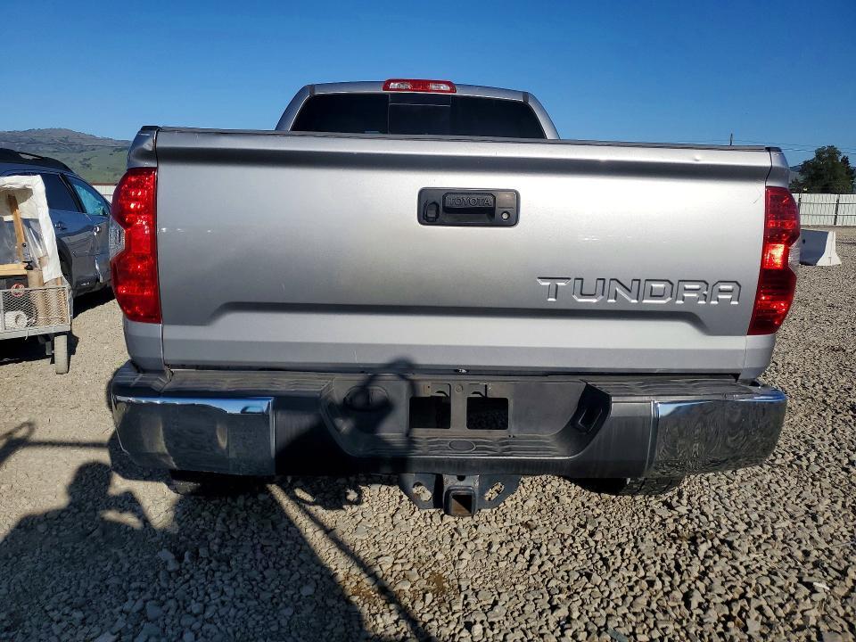 2014 Toyota Tundra Double cab sr