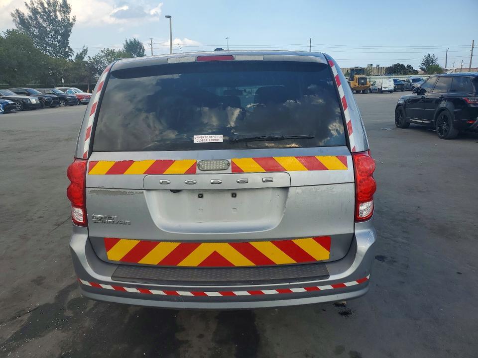 2016 Dodge Grand Caravan se