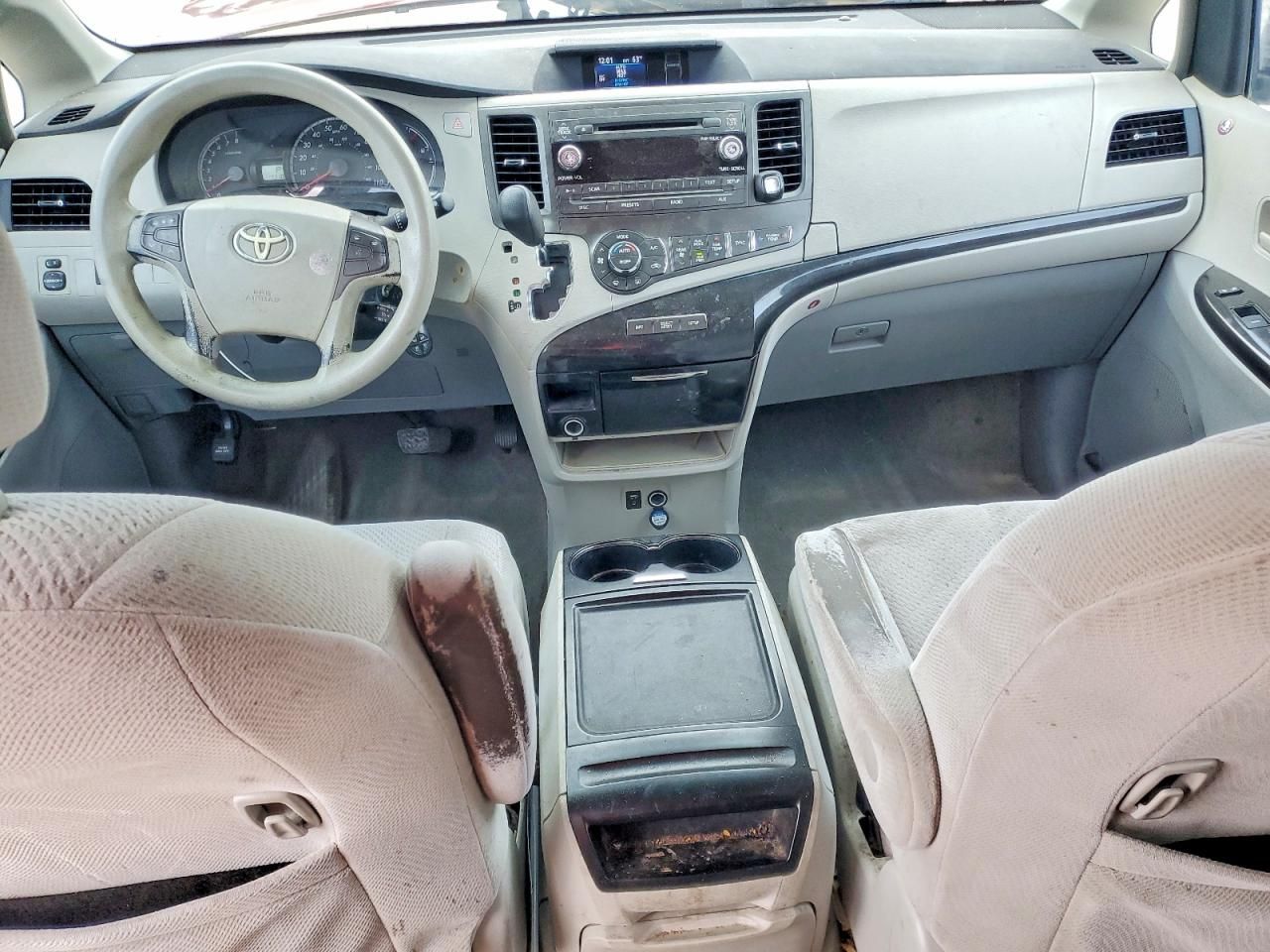 2013 Toyota Sienna le