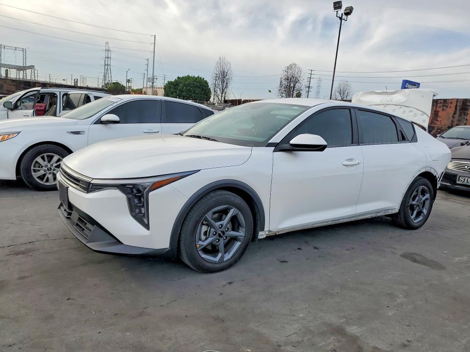 2025 KIA K4 lx