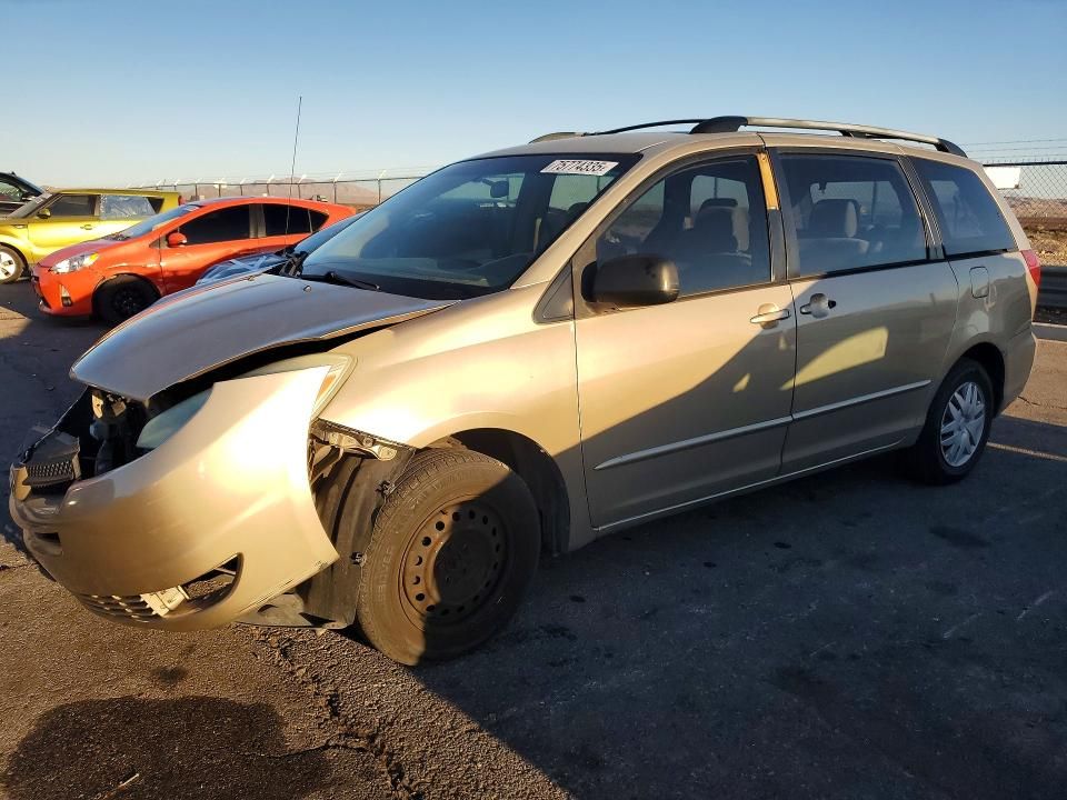 2005 Toyota Sienna ce