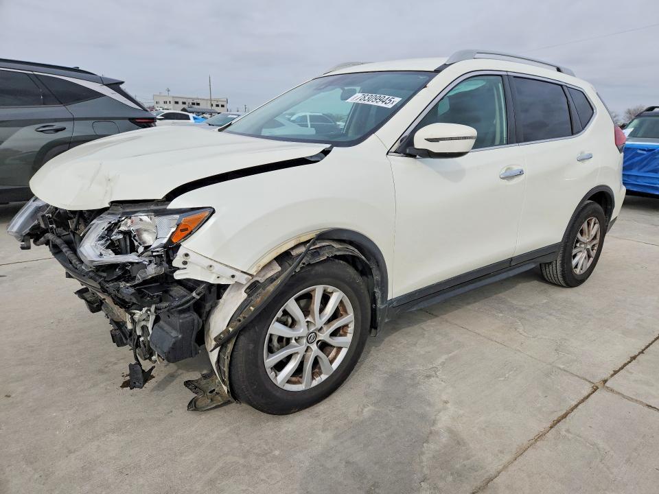 2020 Nissan Rogue sv