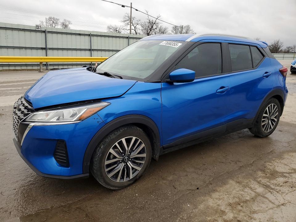 2022 Nissan Kicks sv