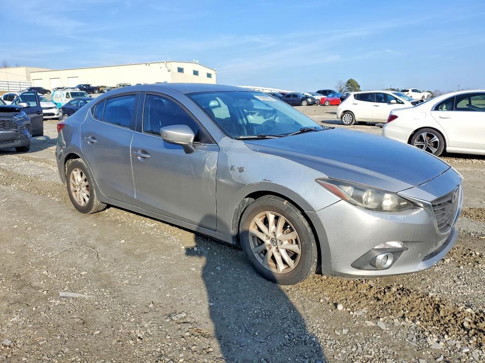 2016 Mazda 3 Sport