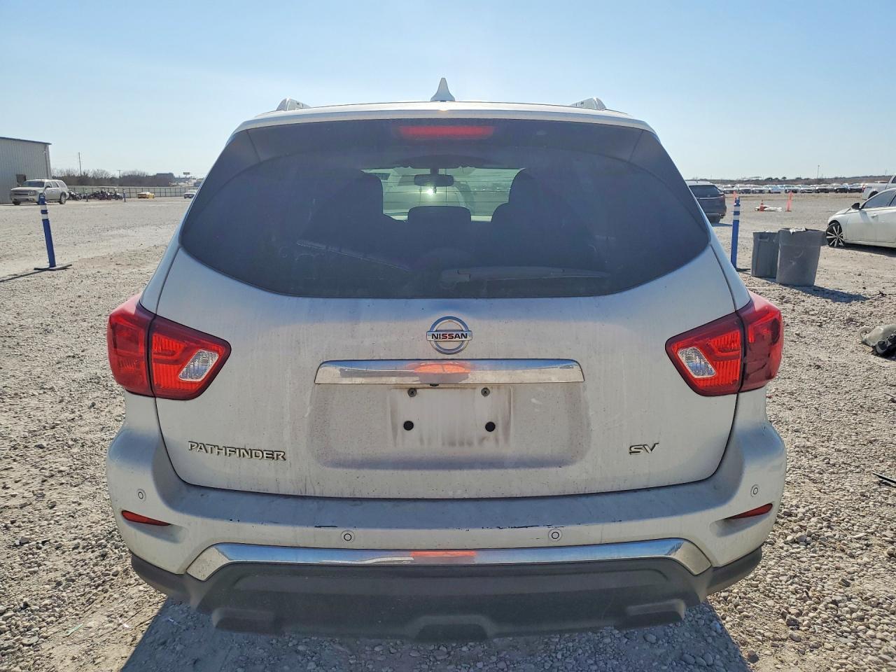 2019 Nissan Pathfinder s