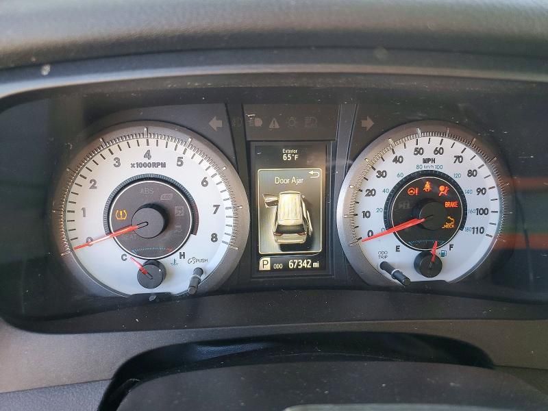 2016 Toyota Sienna se