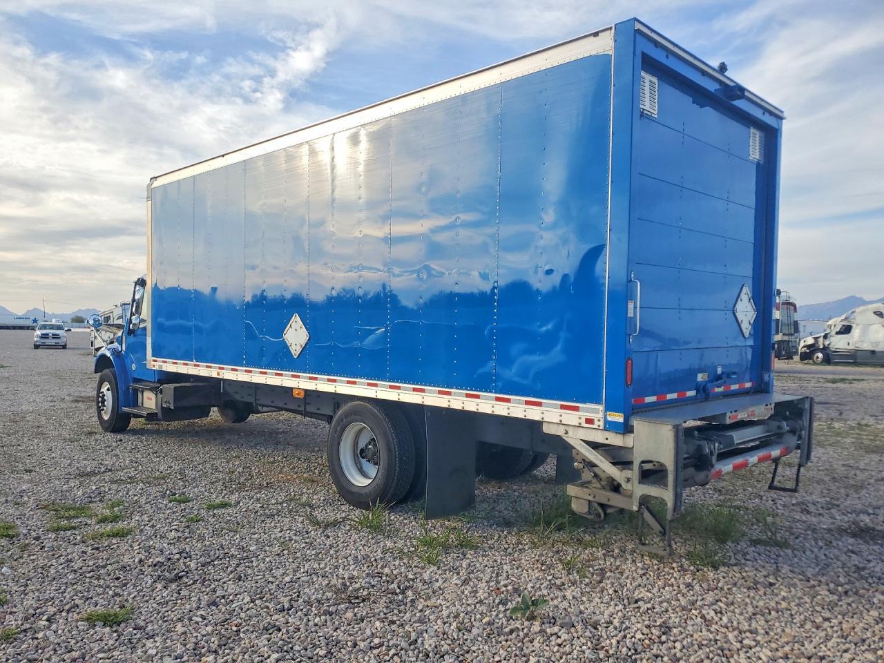 2020 Freightliner Business Class M2 BOX Truck