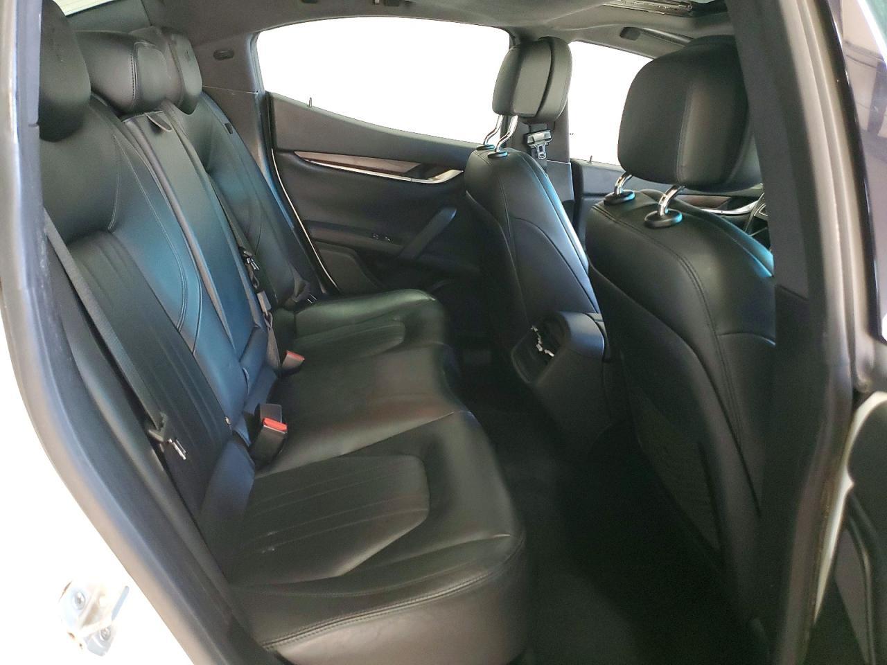 2015 Maserati Ghibli s