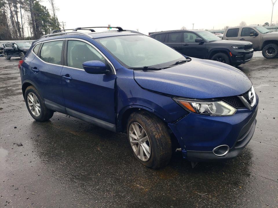 2017 Nissan Rogue Sport s