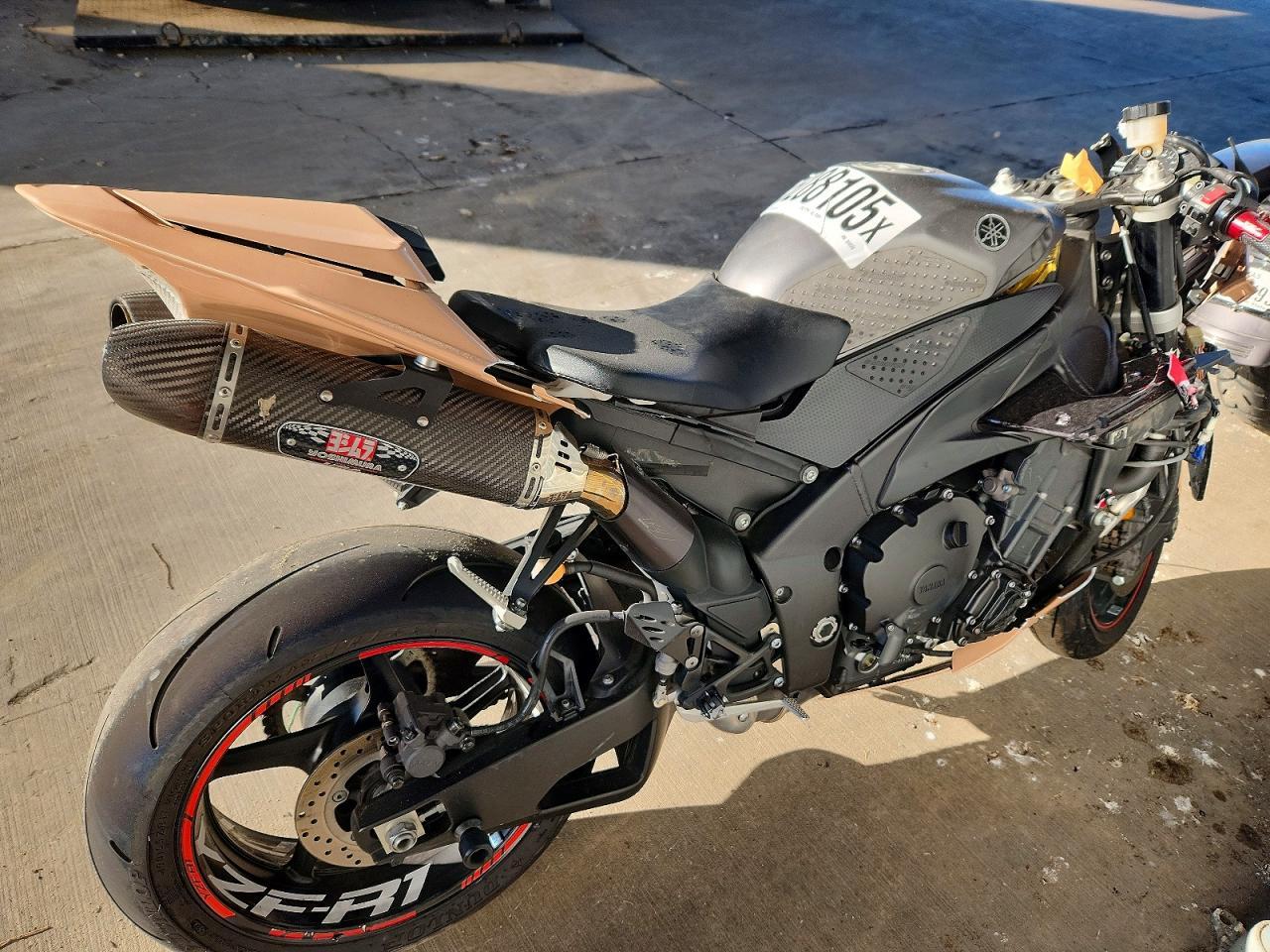 2013 Yama YZFR1