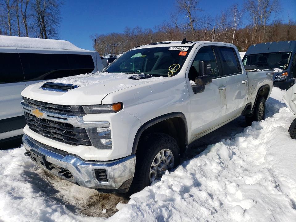 2024 Chevrolet Silverado K3500 LT