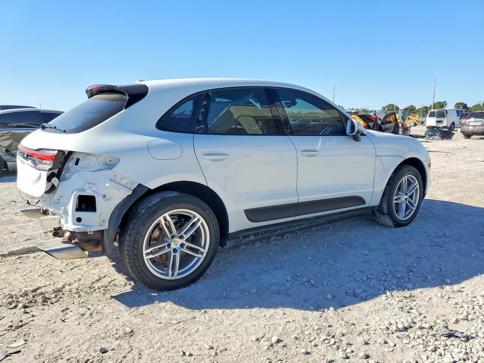 2021 Porsche Macan