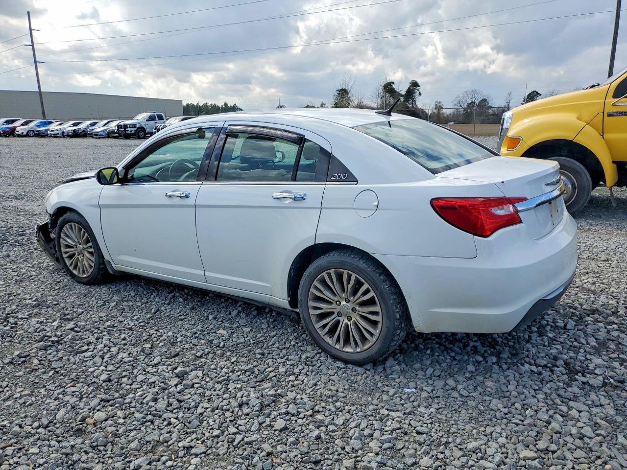 2011 Chrysler 200 Limited