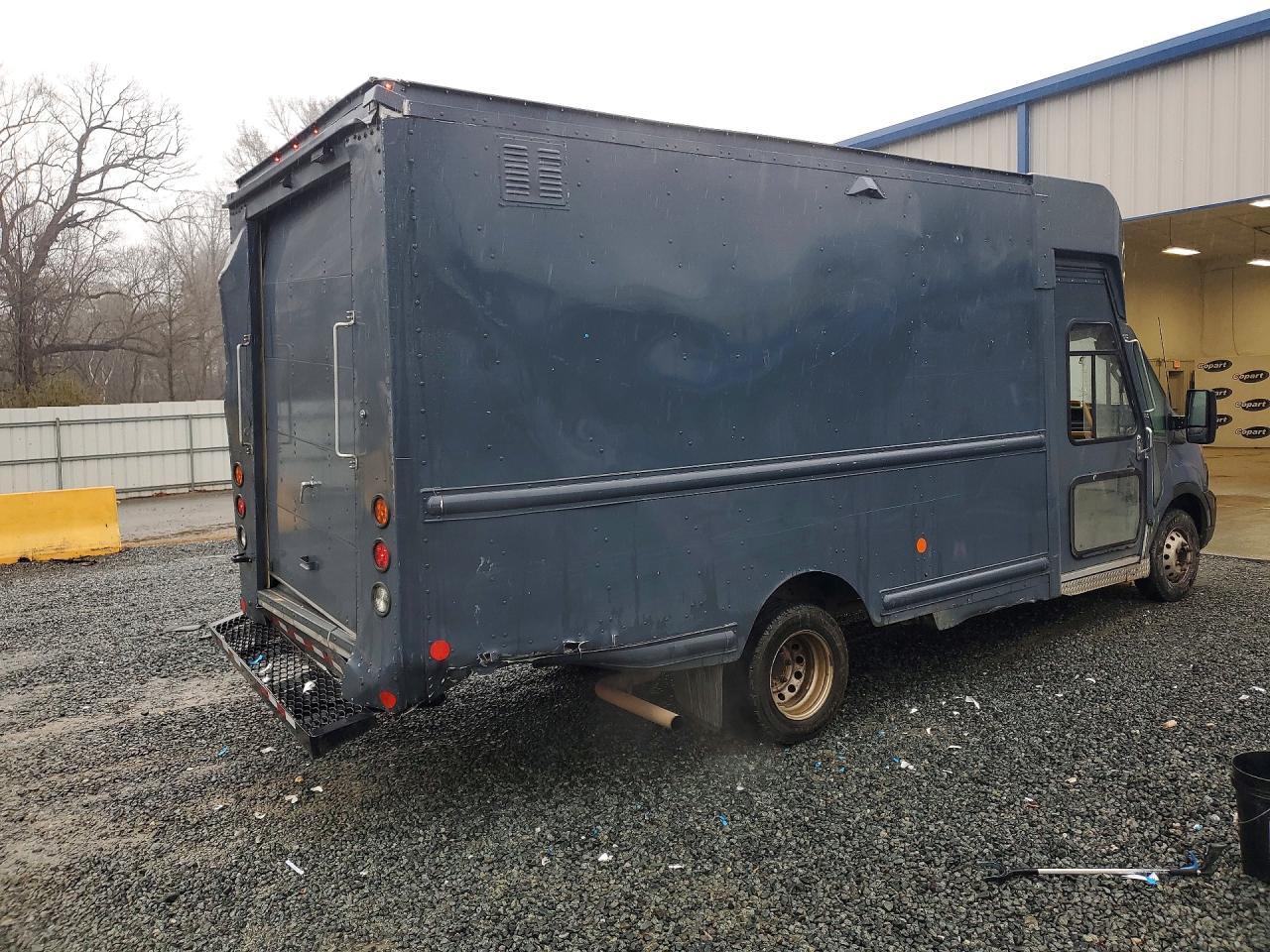 2022 Ford Transit Delivery Truck