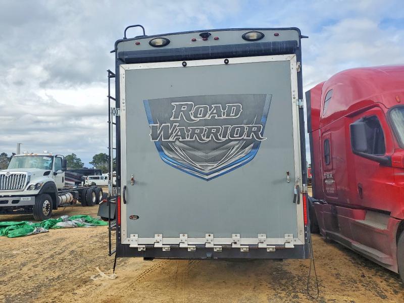 2016 Heartland Road Warrior RV
