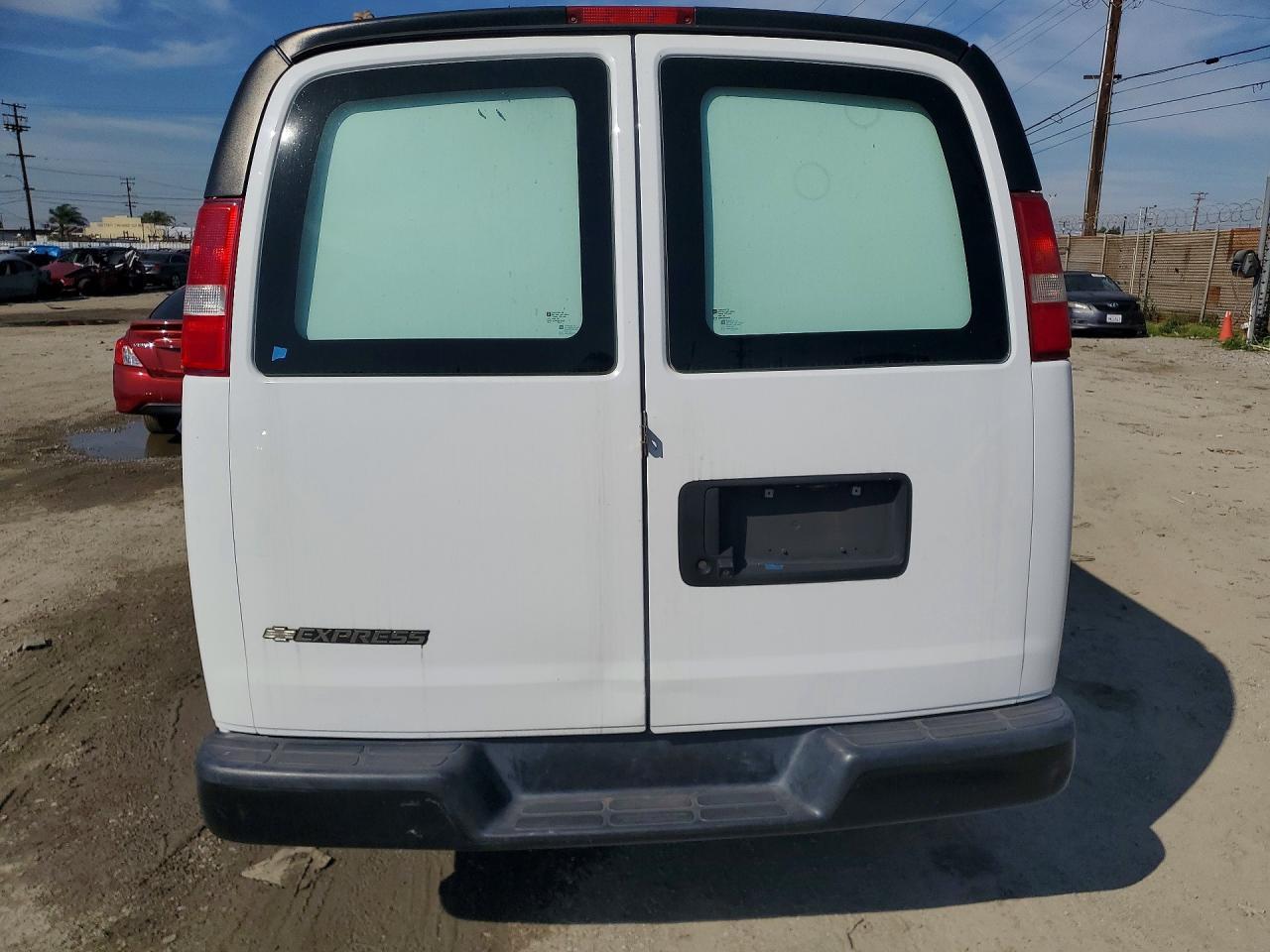 2017 Chev Rolet Express 2500 Cargo Utility / Servic