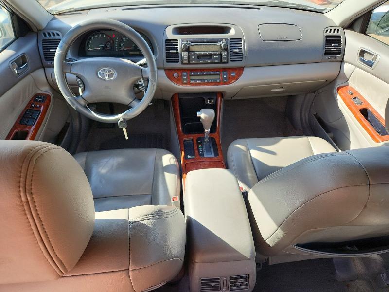 2002 Toyota Camry le