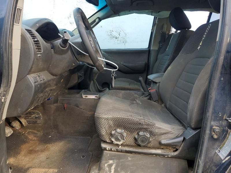 2013 Nissan Frontier s