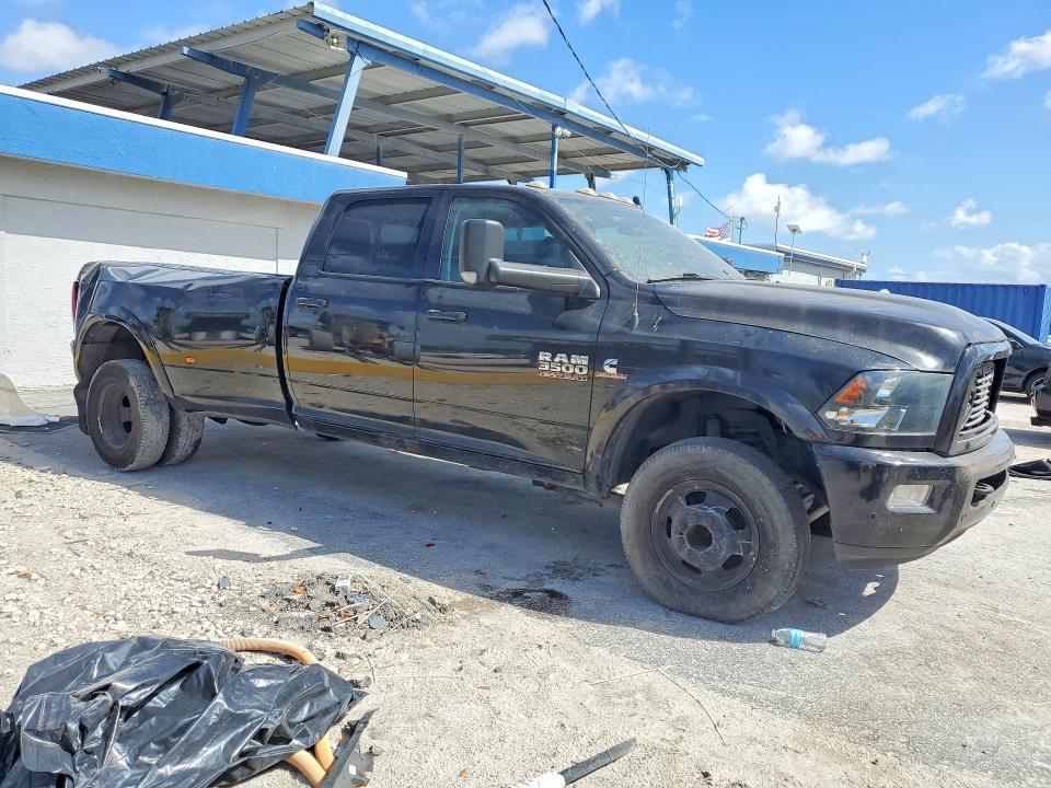 2018 Dodge Ram 3500 slt