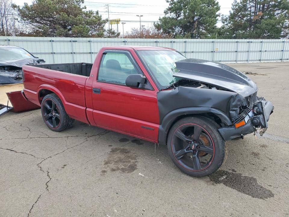 2000 Chevrolet S Truck S10