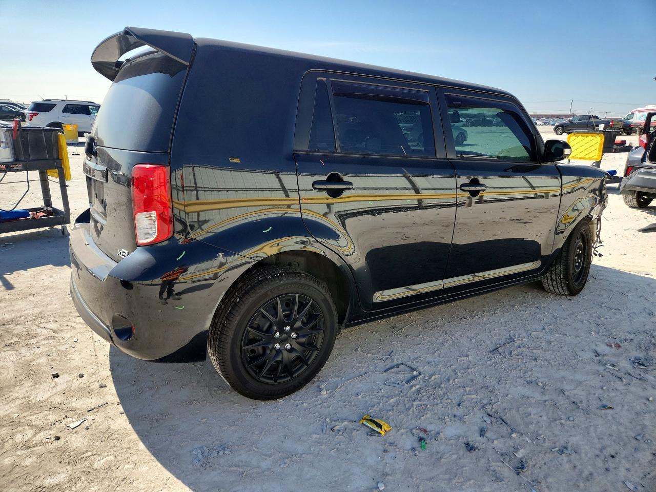 2014 Scion XB
