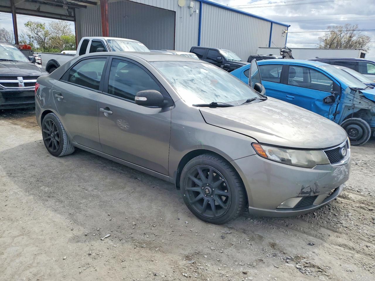 2010 KIA Forte sx