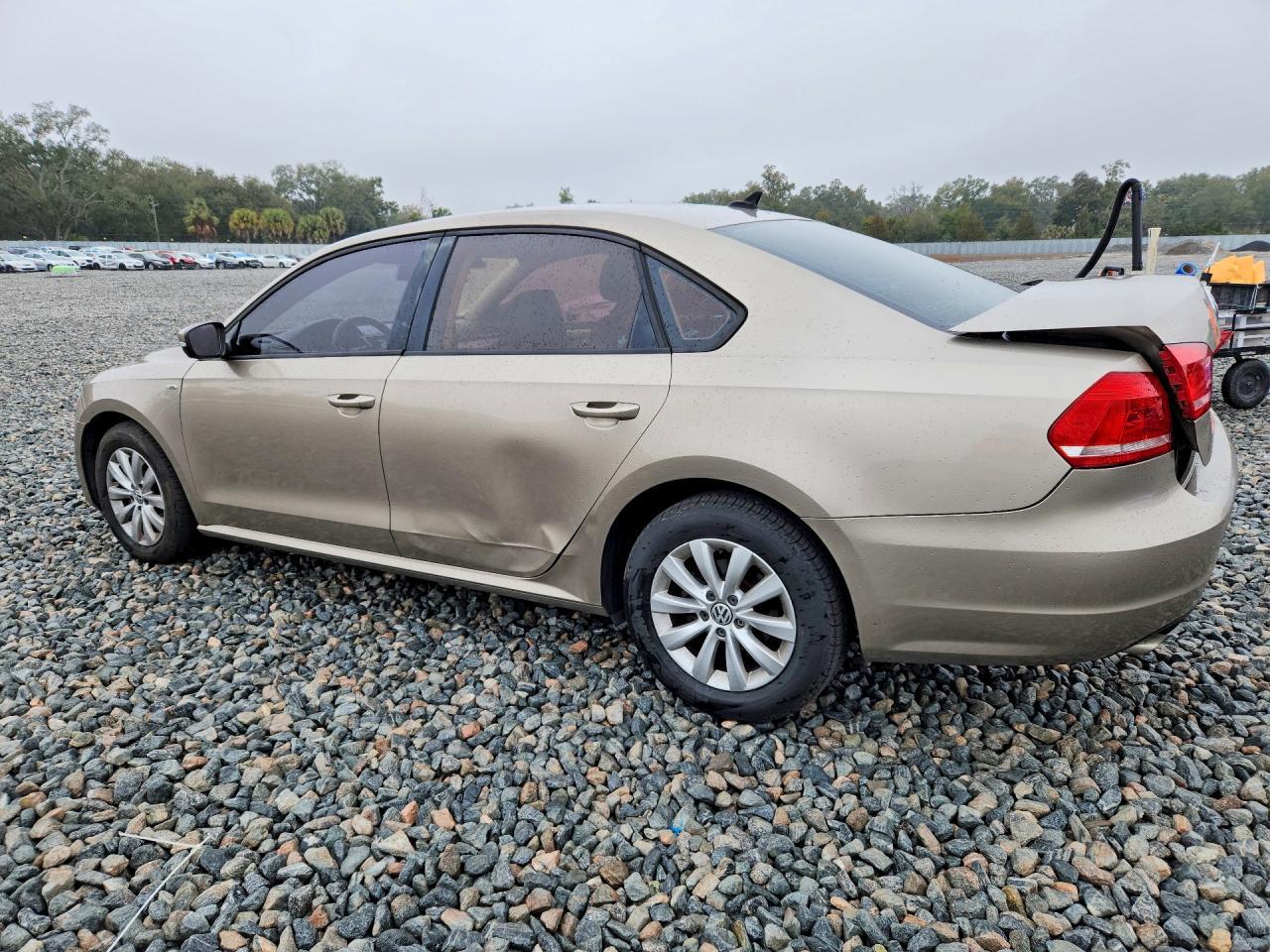2015 Volkswagen Passat s