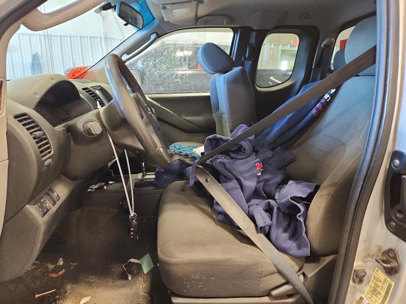 2009 Nissan Frontier King cab xe