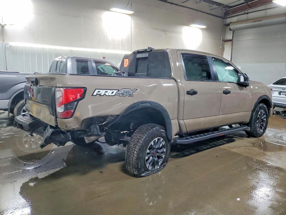 2023 Nissan Titan Pro-4x